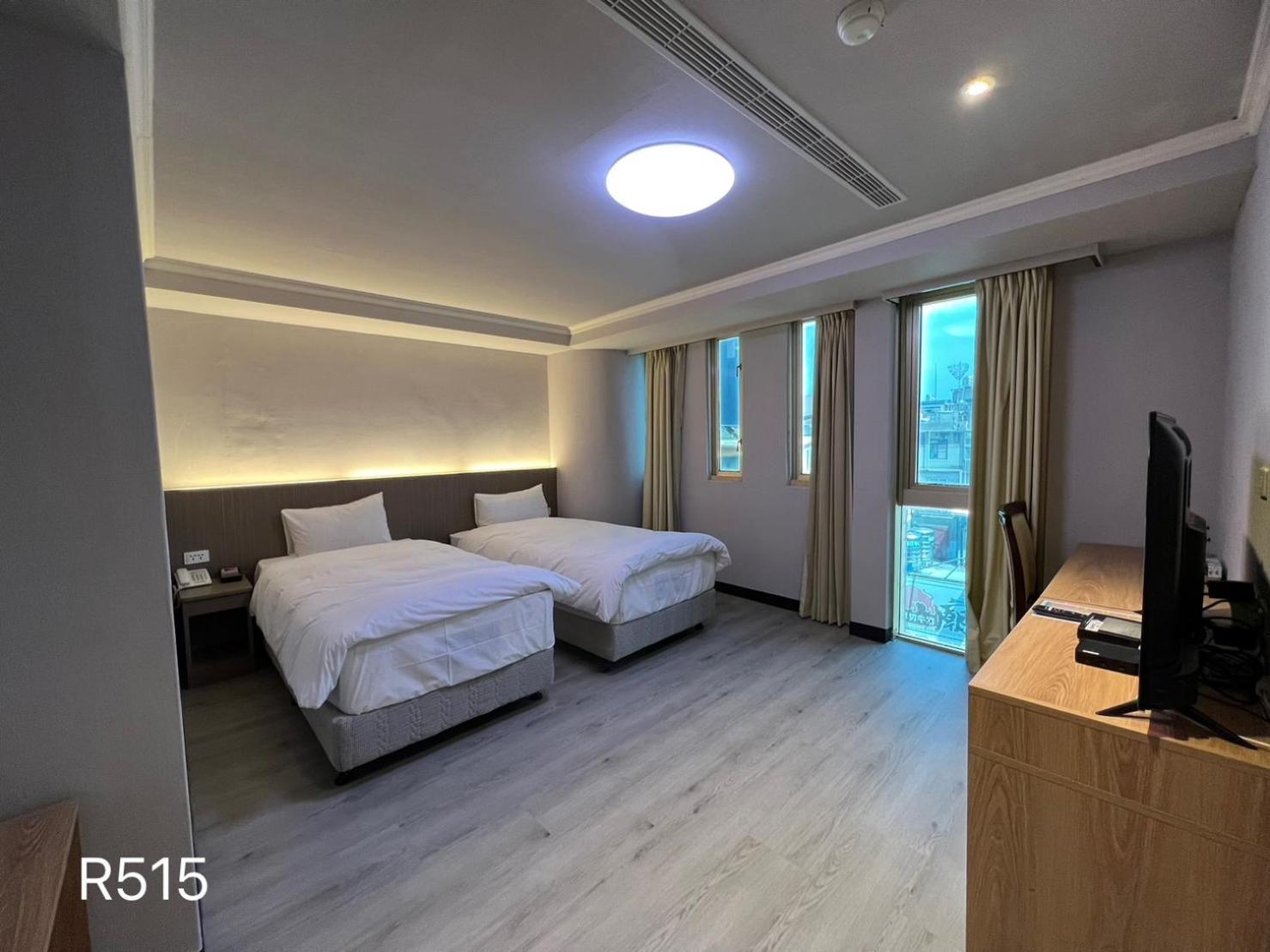 Hotel Avenue Хсинчу Сити Екстериор снимка